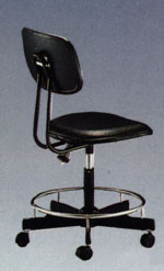 chair2.jpg (11541 bytes)