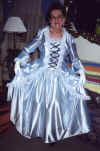 lady.JPG (152531 bytes)