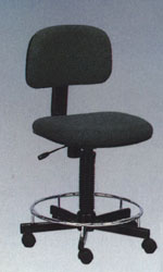 chair1.jpg (10433 bytes)