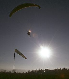 WhisperFot5.jpg (8906 bytes)