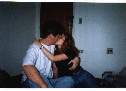 Img1.gif (78689 bytes)