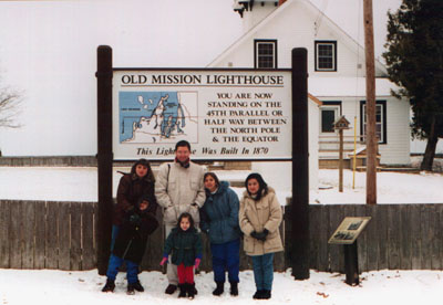 Karin, Vitor, Leandro, Amanda, Tati & Pily