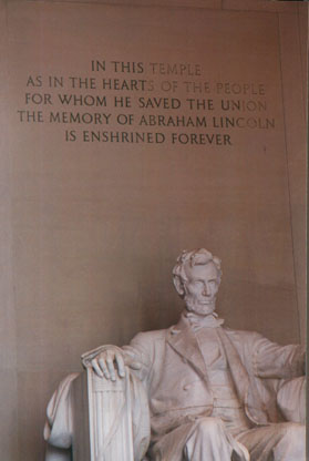 Lincoln Close-up