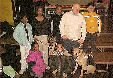 Students posing with
Mike, Viper and Sirius