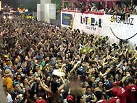 VITAL: Ivete, Pica pau