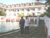 Sara&VJGoa.jpg (129790 bytes)