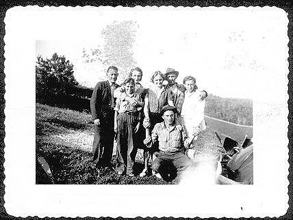 Mattie Higgins Barker & others; mostly unidentified