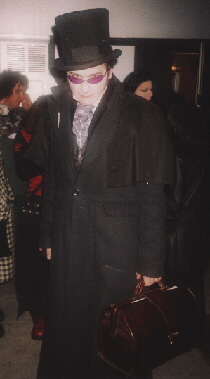 Dave Vanian, Camden 2003. Thanks to Mistress of Disorder for this photo