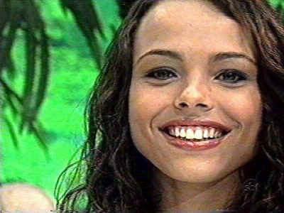joycinha.bmp (360054 bytes)