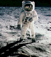 /user/space/astrnaut.jpg