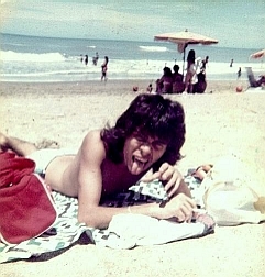 Claudio a los 17 aos en las playas de Villa Gesell, Buenos Aires, Argentina