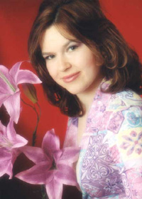 Russian Romance-Beautiful Russian girls seek dating, love, romance and marriage. Meet these beautiful Russian women when you take a tour to Russia through our dating agency!