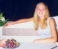 Russian Romance-Beautiful Russian girls seek dating, love, romance and marriage. Meet these beautiful Russian women when you take a tour to Russia through our dating agency!
