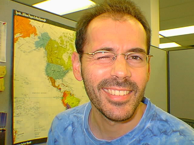 mephotow.jpg (52043 bytes)
