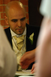 A photographer for wedding photography in Andover, Hampshire and but all surrounding counties including Berkshire, Surrey, Oxfordshire, Buckinghamshire, London, Middlesex and the whole of southern England 