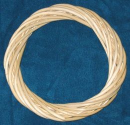 9in_Willow_Wreath.jpg (14517 bytes)