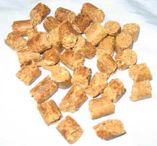 Apple_Pellets.JPG (41274 bytes)