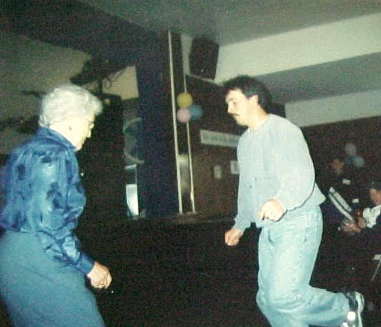 Mae and Rod Flynn kick up their hills
