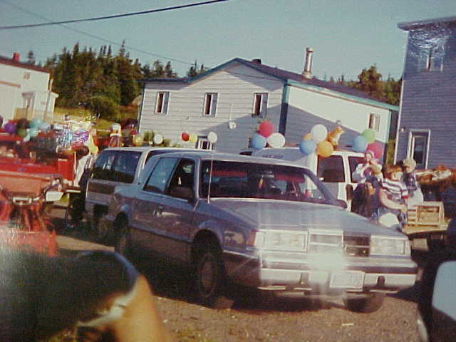 The cars going around the harbour