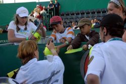 Svetlana Kuznetsova: Contact