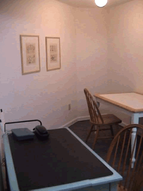 Study/dining nook
