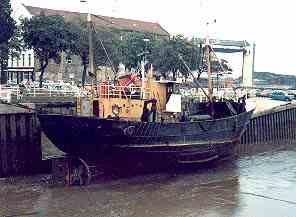 ashbydrydock80.jpg