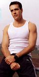Click to see big picture (231x450 pixels; 16 KB))