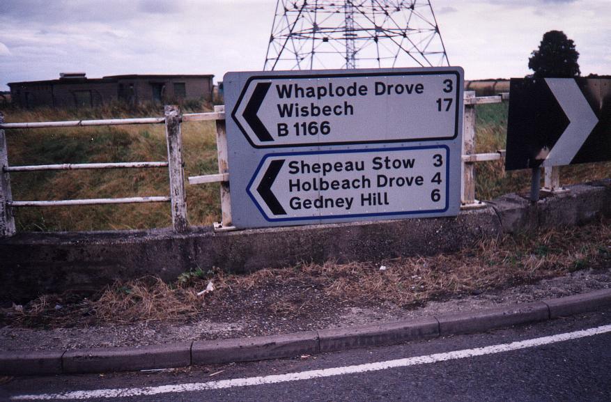 Sign to Gedney Hill