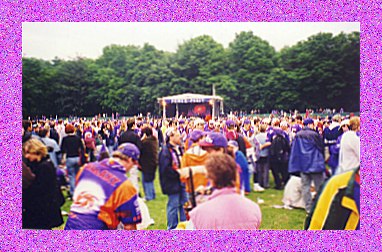 Die Galaxy-Party ist unnachahmlich