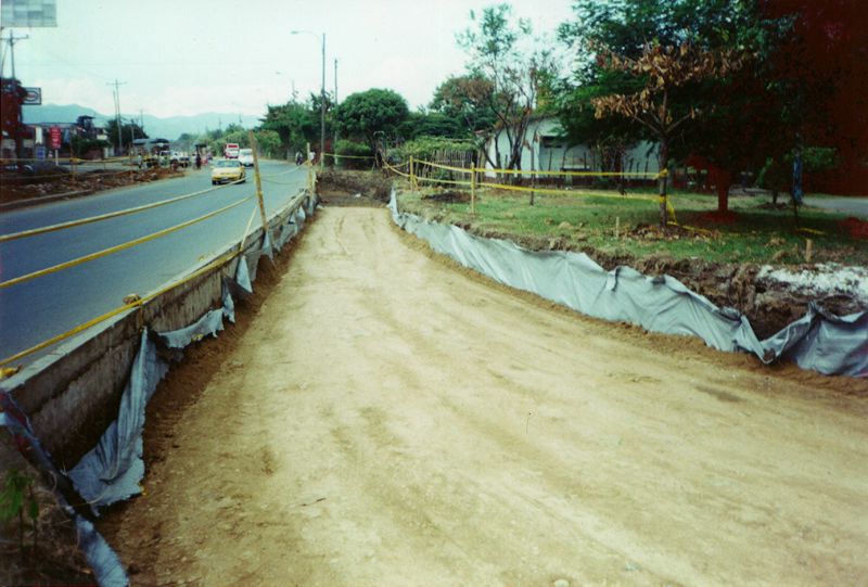 Contactenos