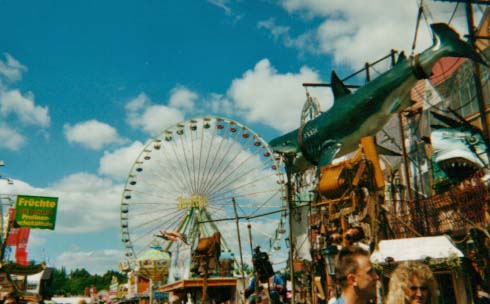 v_fwheel.jpg (36842 bytes)