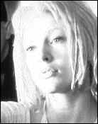 millajovovich.jpg (3949 bytes)