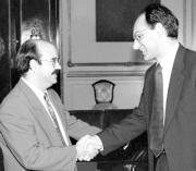 Gaspar Zarr&iacute;as y Peter Caruana en una foto de archivo. ABC