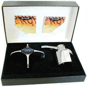 Screwpull Champagne Duo Gift Set.jpg (19929 bytes)