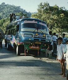insbbus.jpg (18516 bytes)