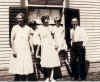 McPhee_Family_1932.jpg (128398 bytes)