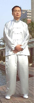 02.jpg (25820 bytes)