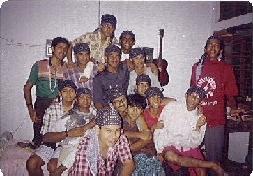 Some Thunderboltz Gangsters wearing team-bandanna