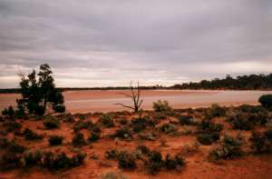 Salt_Lake_300.JPG (7815 bytes)