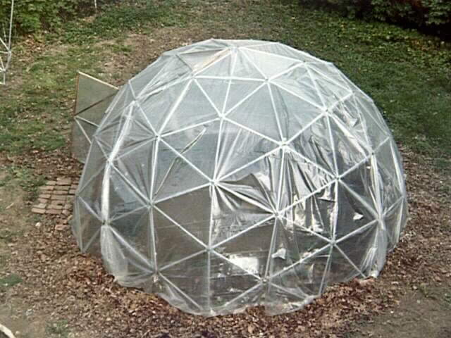 15' diameter greenhouse