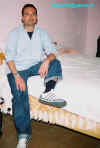 Adidas_Galaxy-navy_Lacoste_sox_01.jpg (56100 bytes)