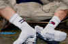 ES-Hilfiger_greysocks_04.jpg (88744 bytes)