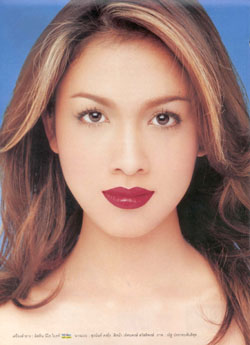 9702123044.jpg (27828 bytes)