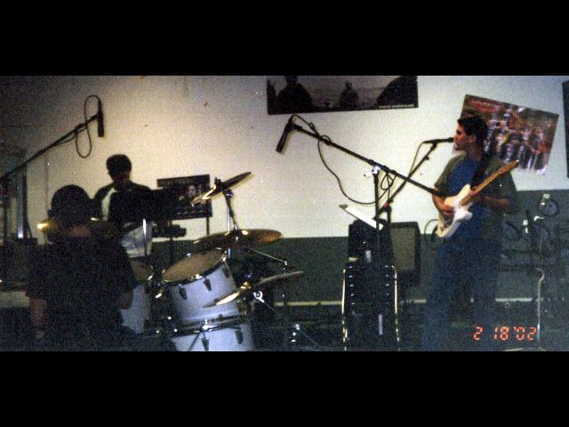 goodfrontbandphoto2.jpg (43770 bytes)