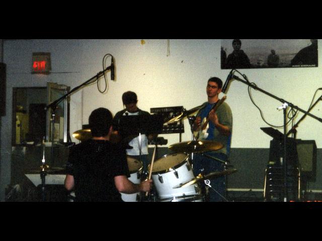 goodfrontbandphoto5.jpg (38599 bytes)