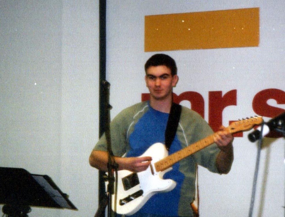 peter.jpg (146470 bytes)