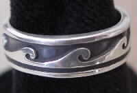 Close up of the ''Wave'' Ring