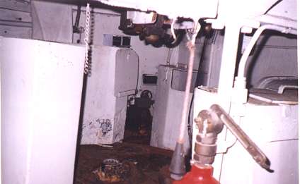 A33, under turret