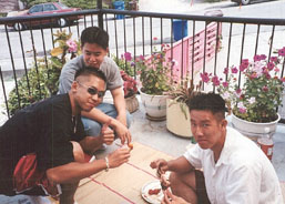 jon mar, rich, and wilson eating