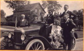 1916 Grant roadster - old photo